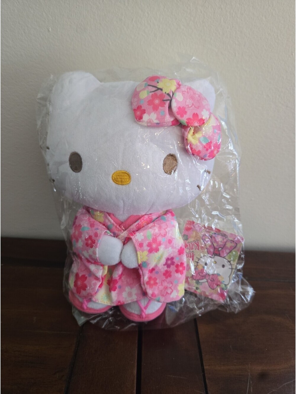 Sanrio Character Hello Kitty Stuffed Toy S (Sakura Kimono) Pink Plush Doll New